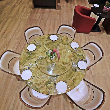 Bindiram Express By Shrigo Hotels Sitapur Muafi Экстерьер фото