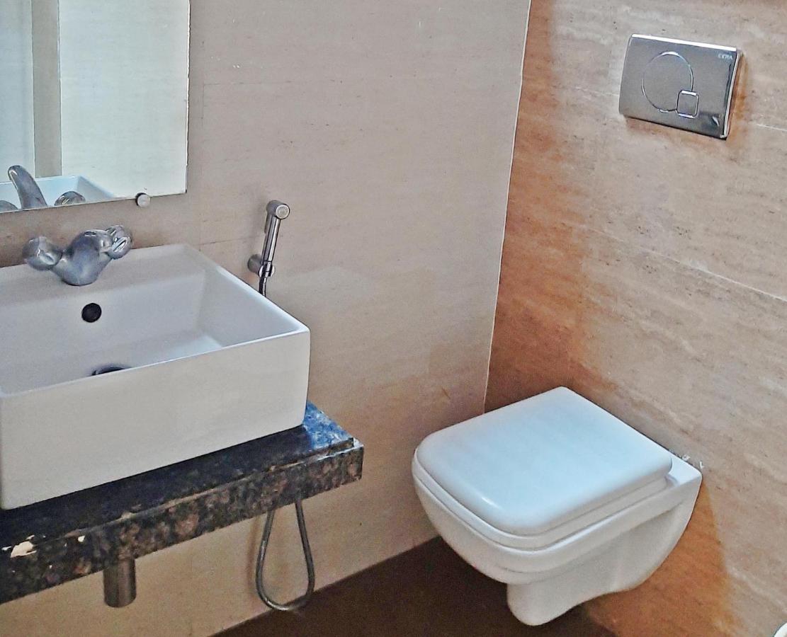 Bindiram Express By Shrigo Hotels Sitapur Muafi Экстерьер фото